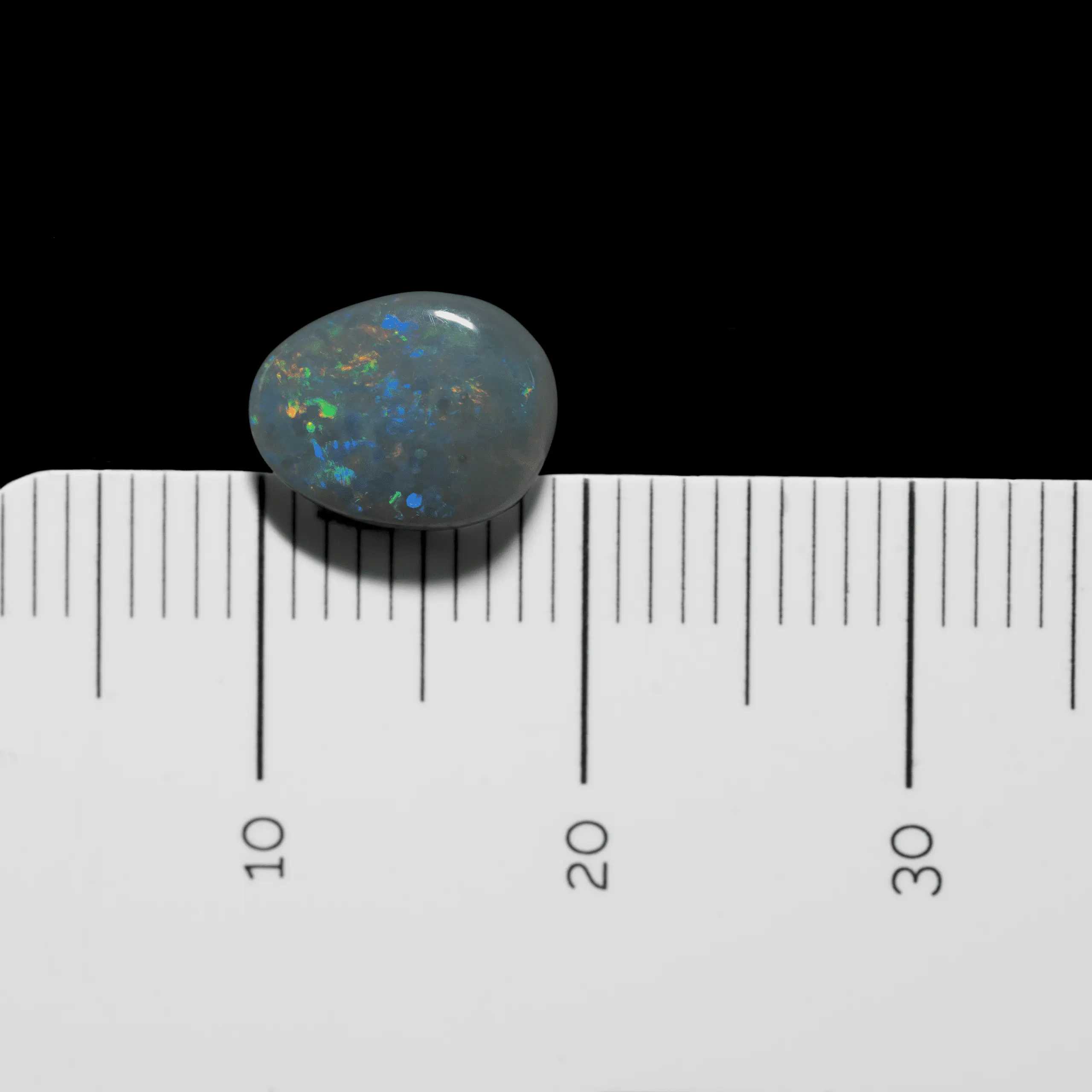 Opale sombre multicolore à éclats magenta (1,3 ct) – Image 8