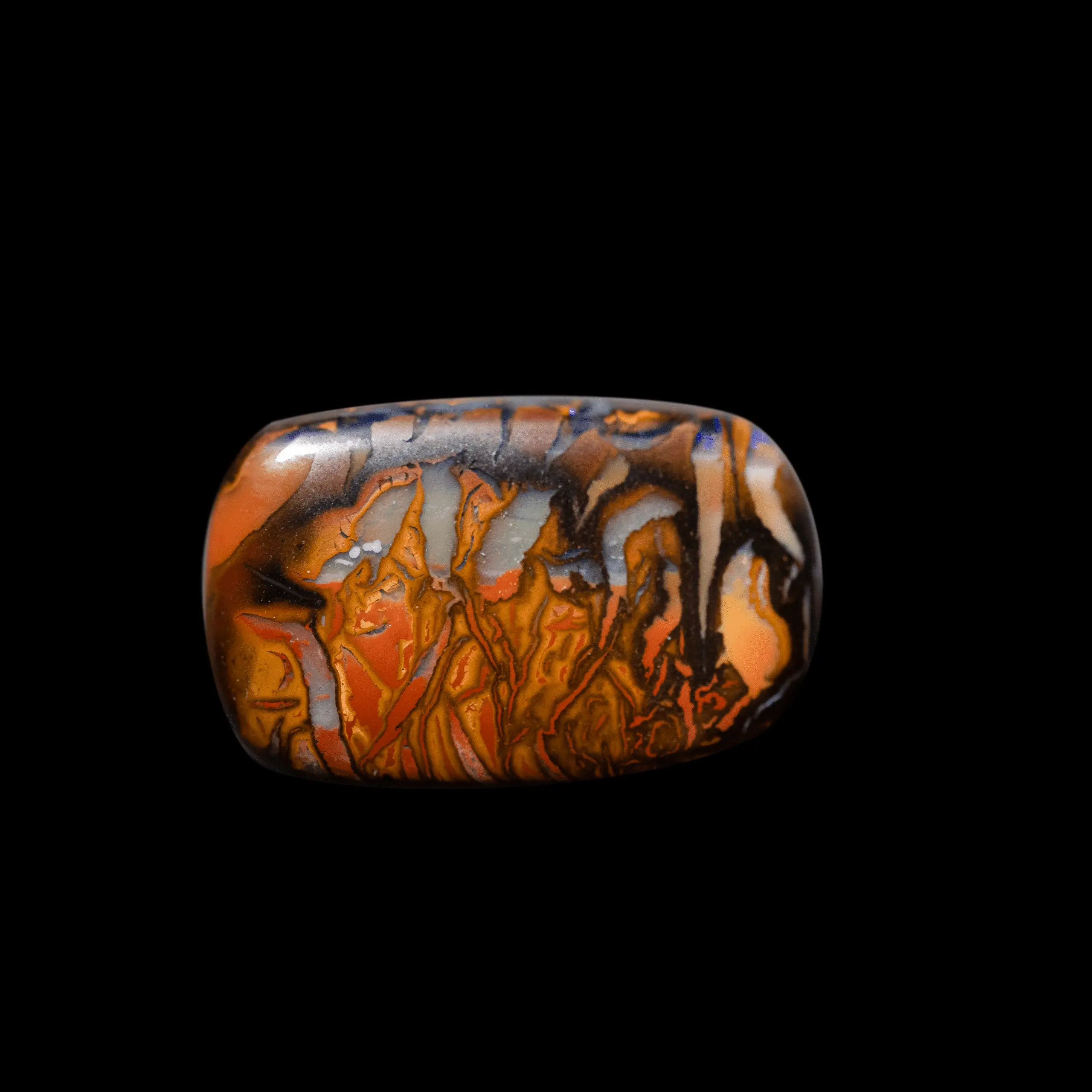 Koroit opal with graphic motifs edged with violet brilliance (9.1 cts) - Image 3