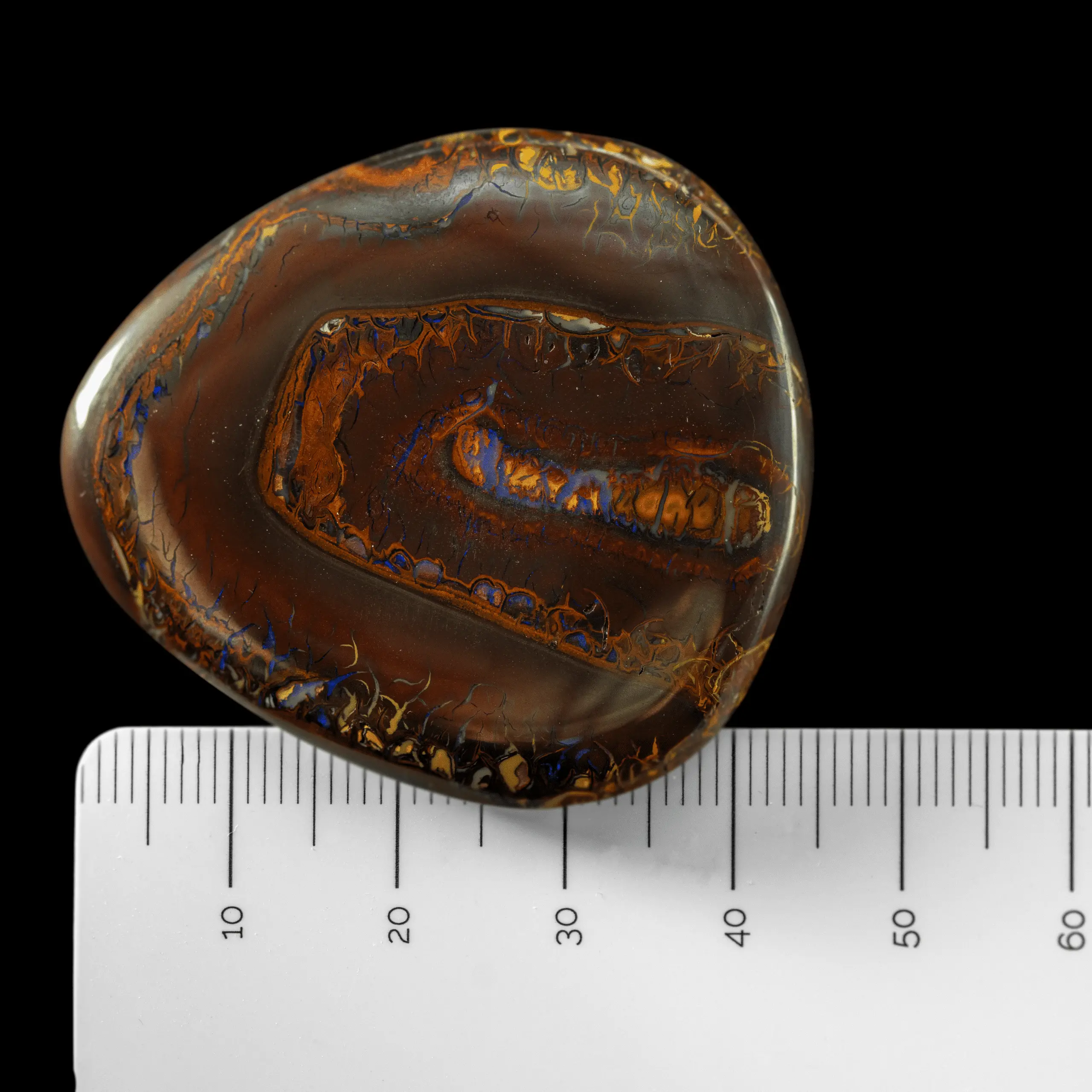 Large, magnificent Koroit opal with violet flashes (134 cts) - Image 5
