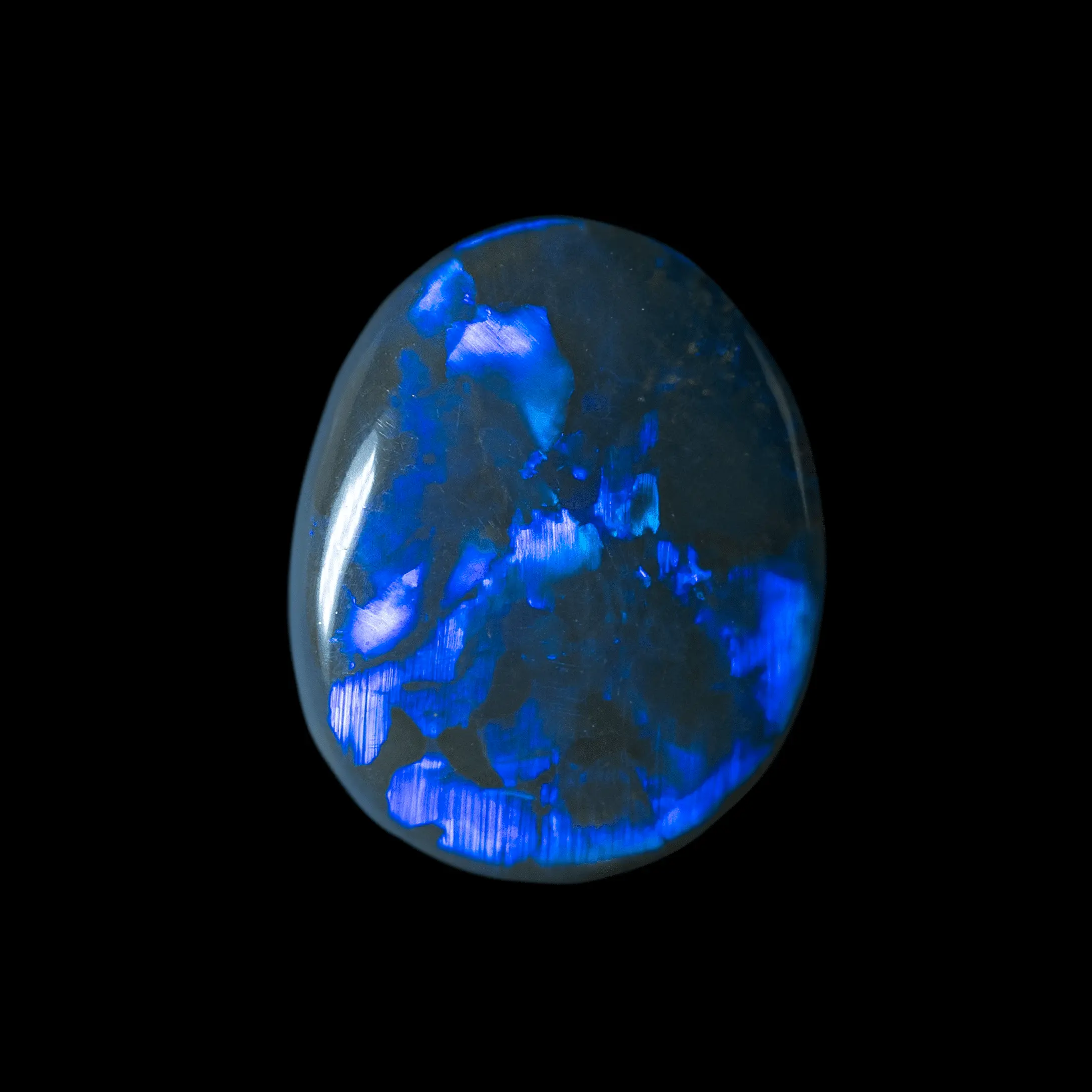 Eclatante opale noire bleue (1,7 ct) – Image 3