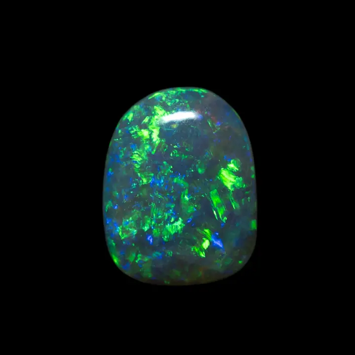 opale naturelle cristal sombre verte et violette