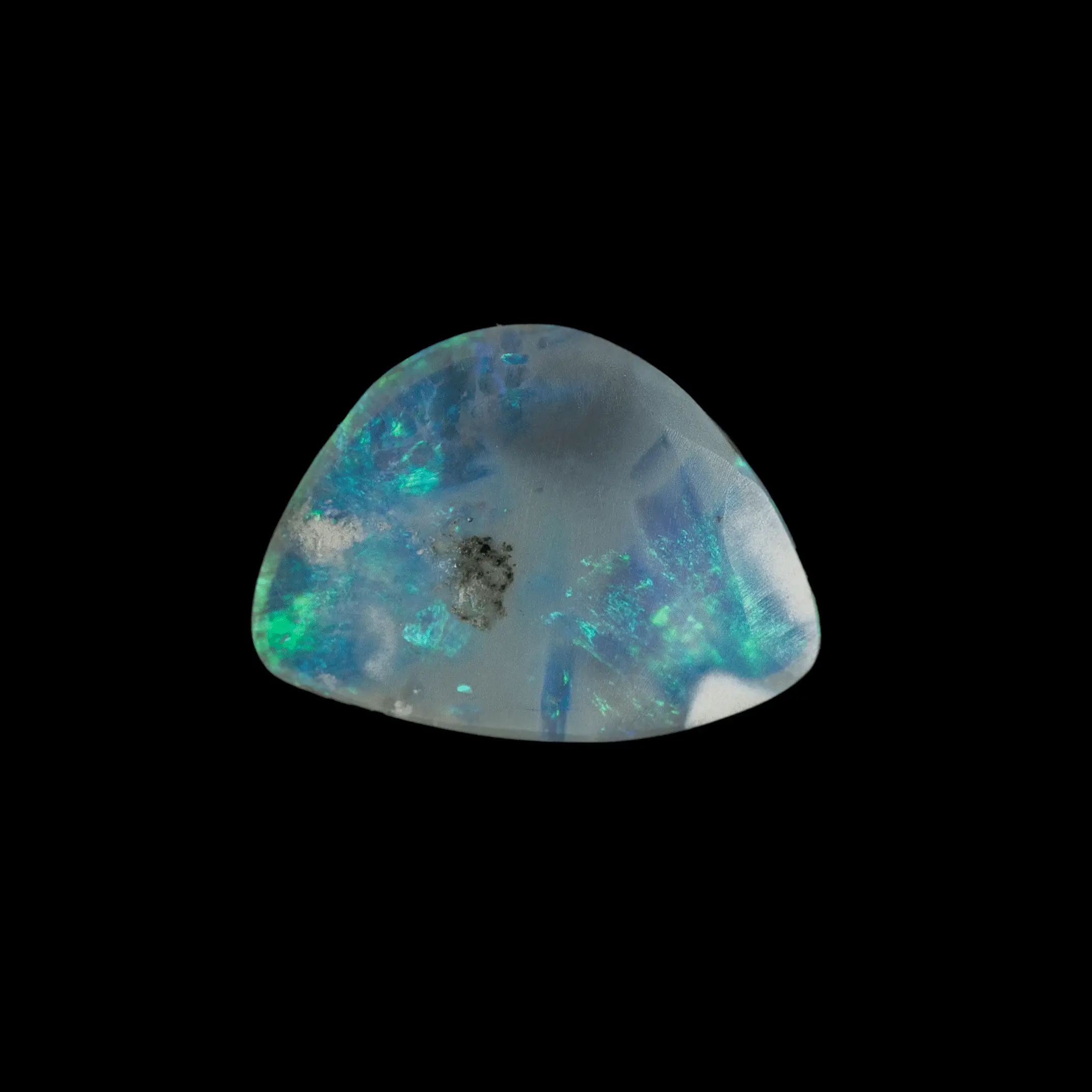 Blue and green trapezoid crystal opal (0.9 ct) - Image 6