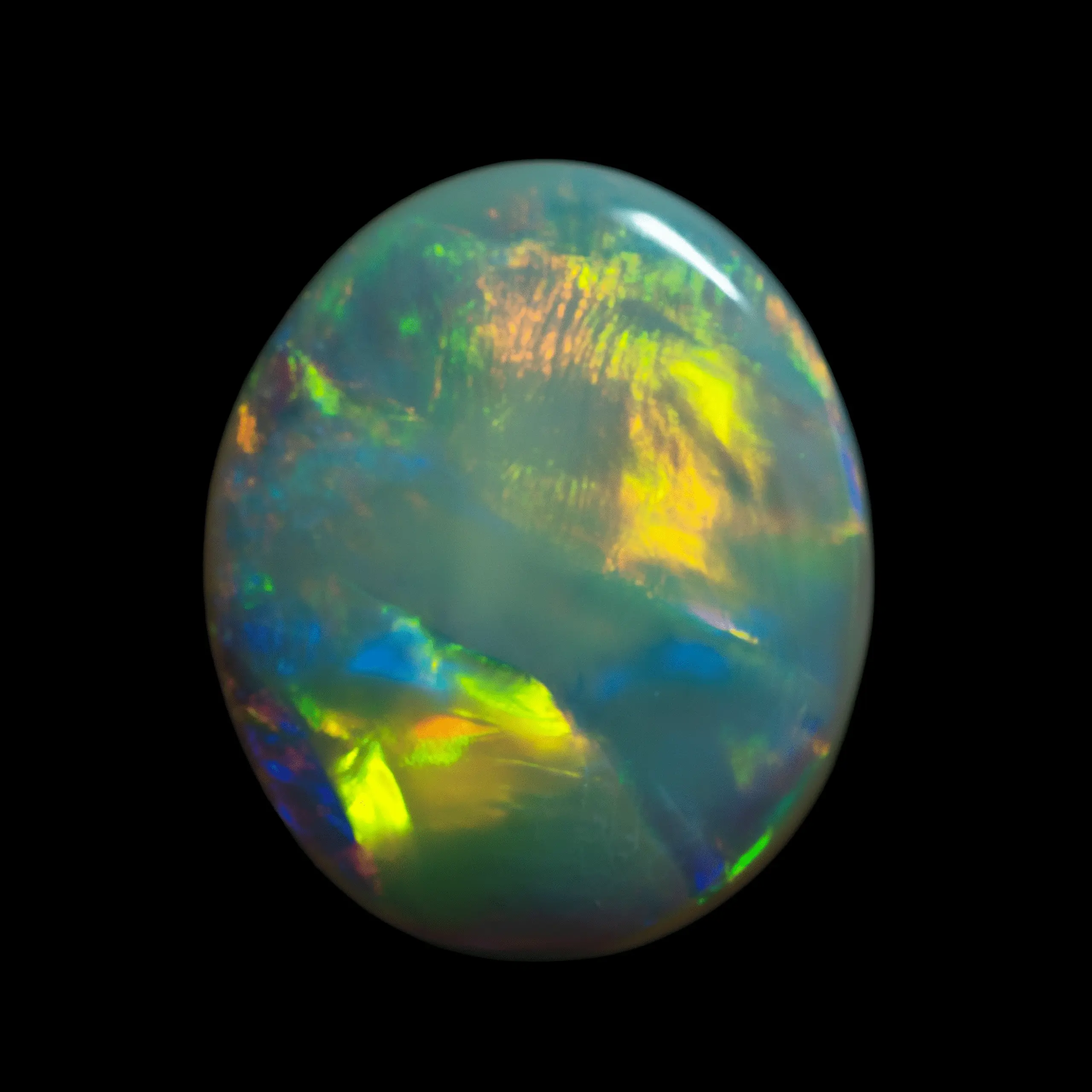 White opal with multicolored compartmentalized diffraction (3.5 cts) - Image 7