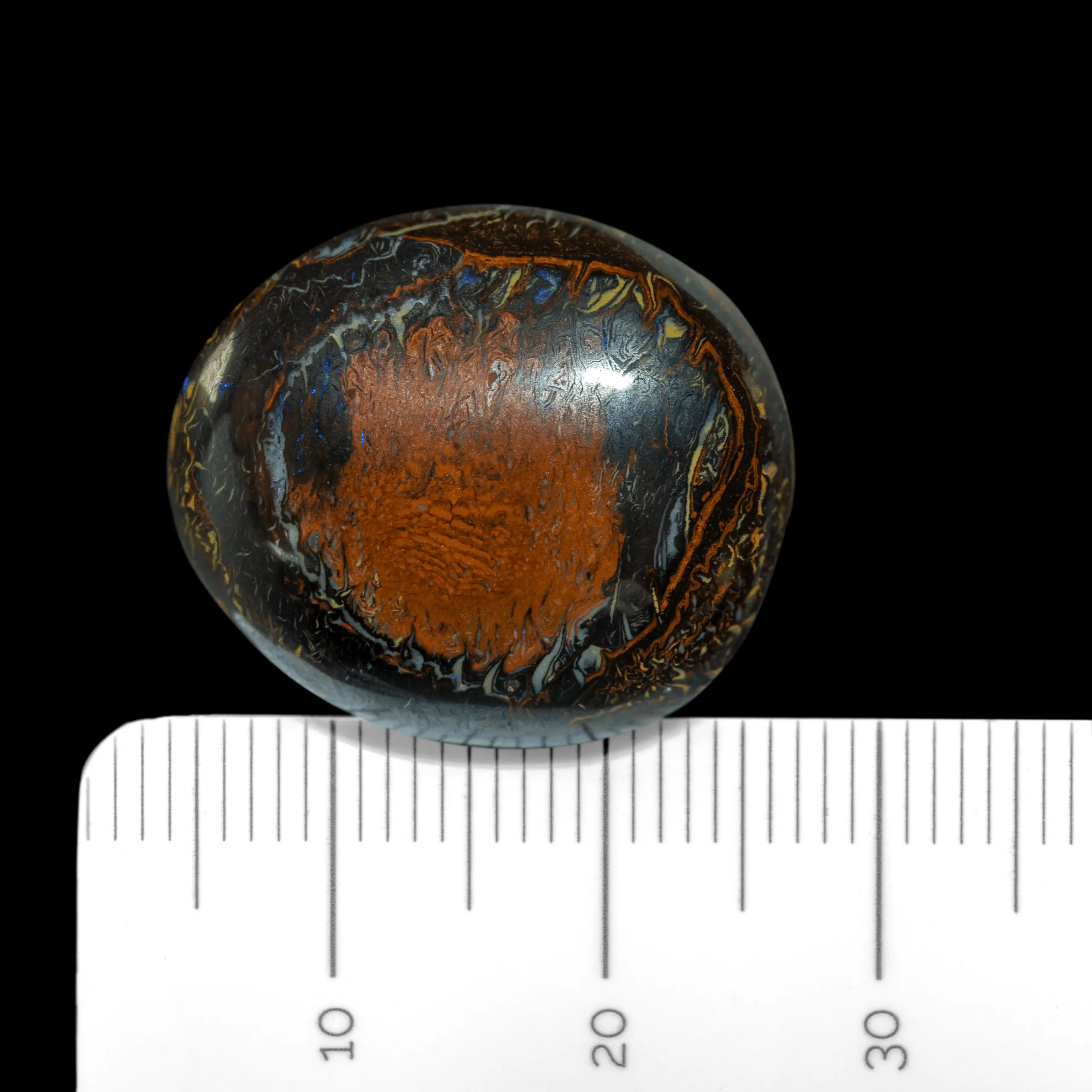 Opale Koroit en médaillon encadré d'un collier finement coloré (28,4 cts) – Image 4