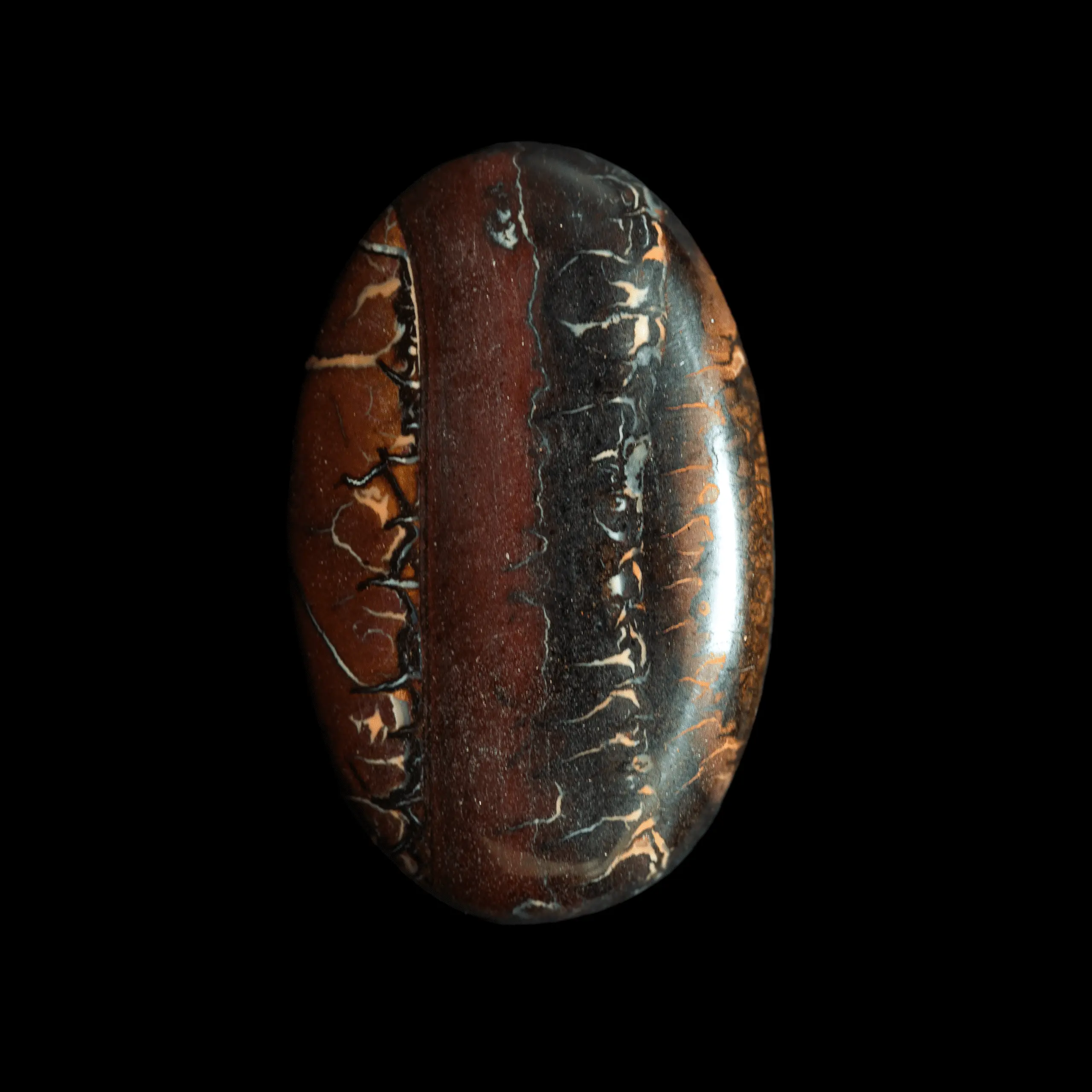 Opale Koroit à motifs cunéiformes (28,5 cts) – Image 2