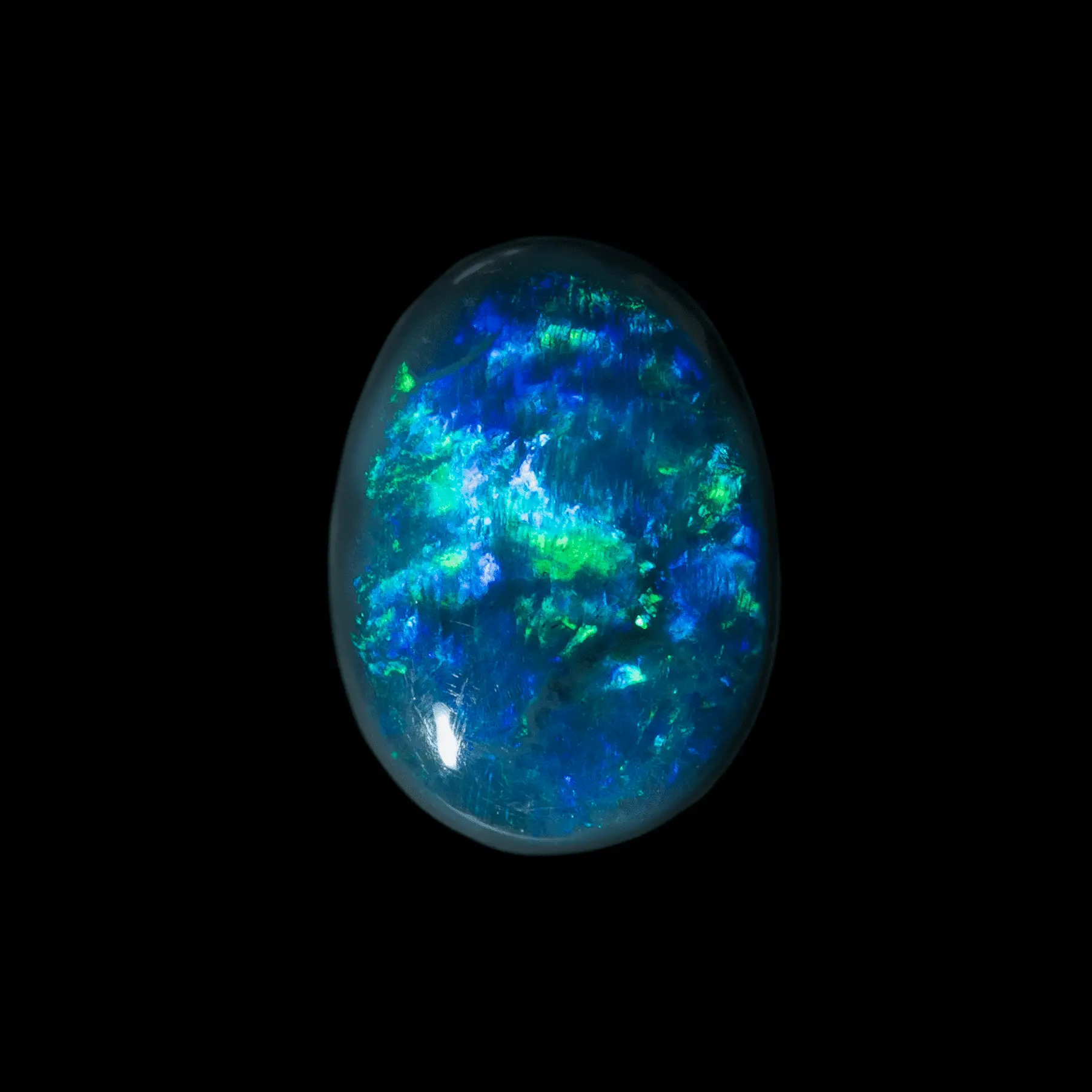 Cabochon d'opale noire bleue et verte (1,6 ct) – Image 4