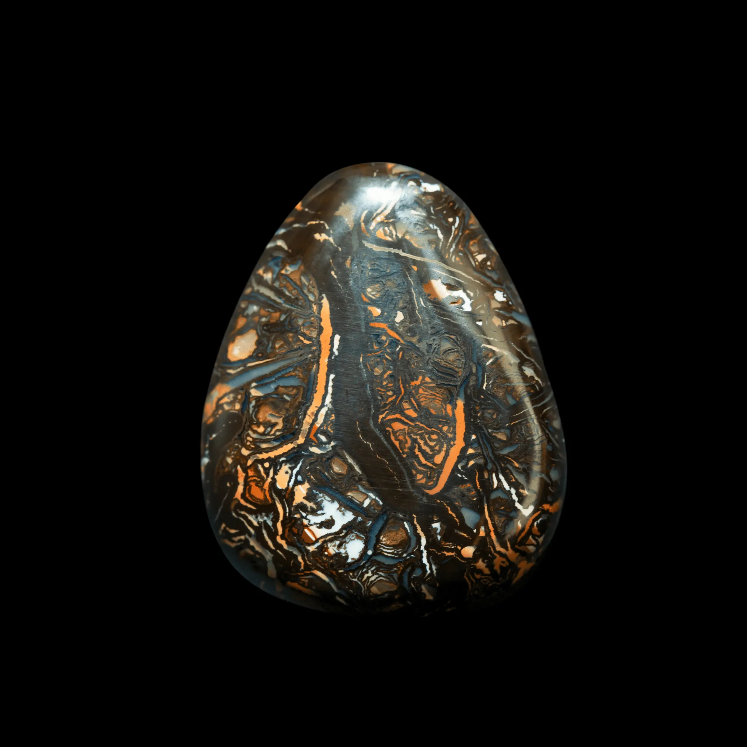 Koroit opal with contrasting geometric patterns (19.2 cts) - Image 4
