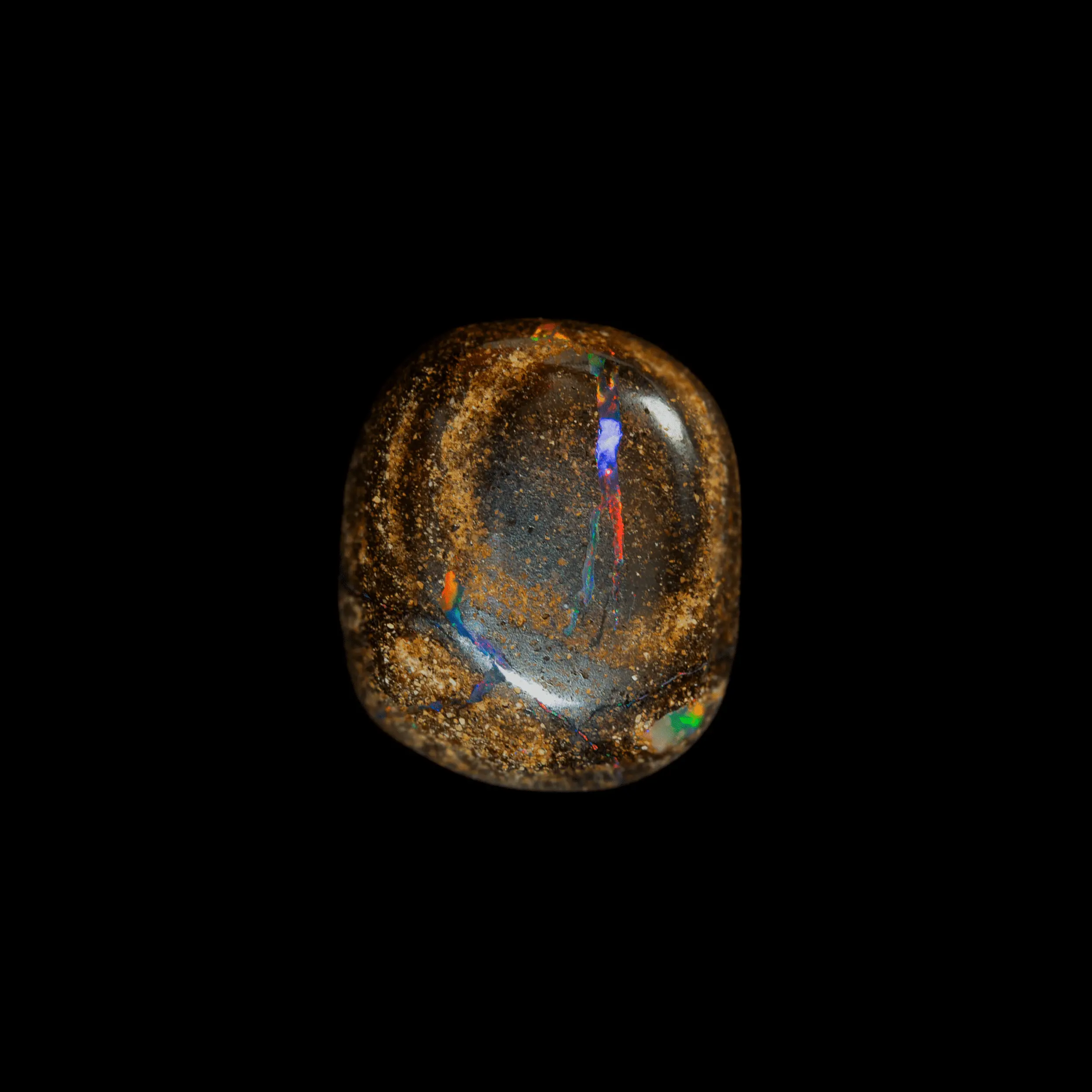 Natural Australian opal from the Koroit mines, diacrite cabochon with a brilliant multicolored barred O of 12.0 carats