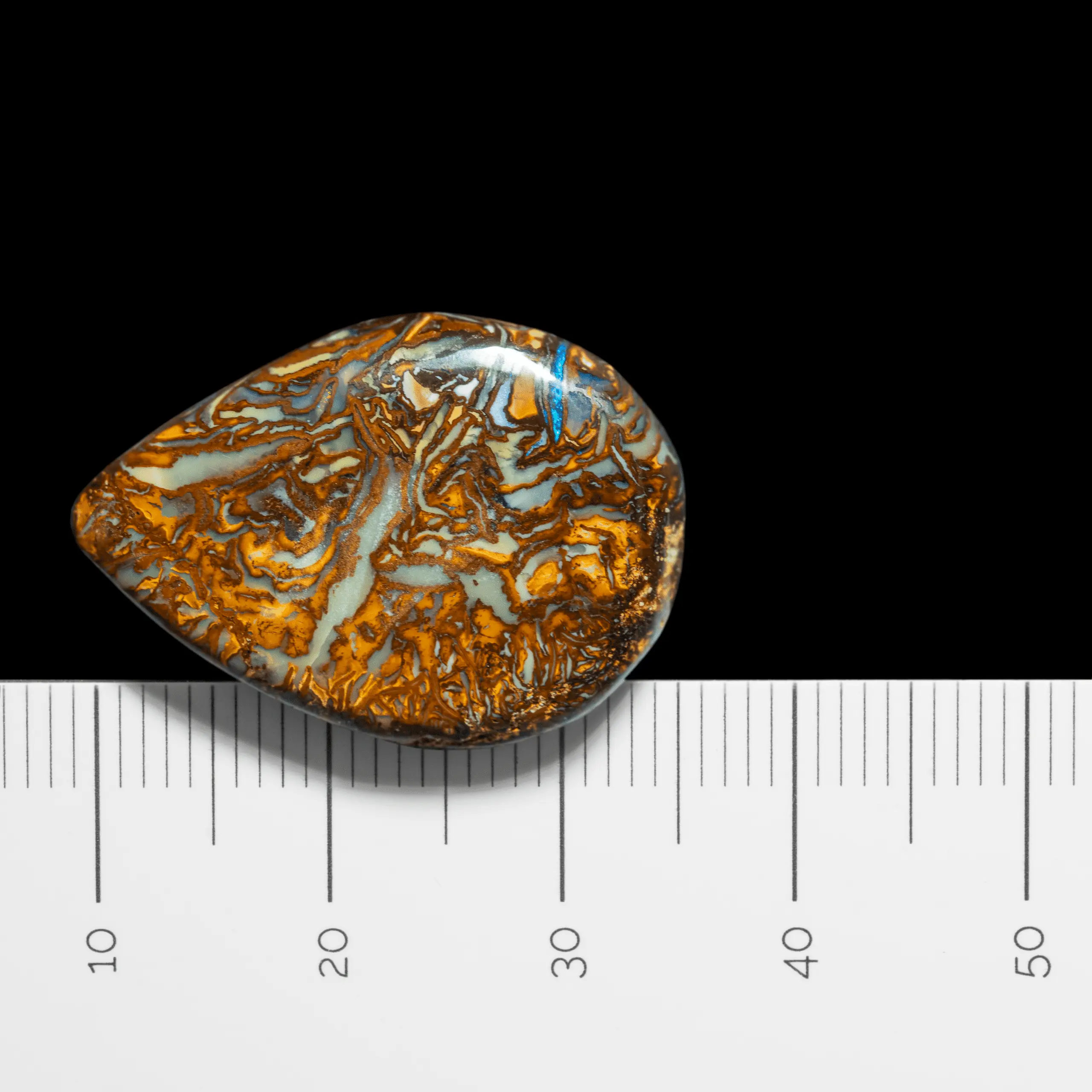 Double-sided Koroit opal with fine geometric motifs and brilliant blue eyecup (23.3 cts) - Image 6