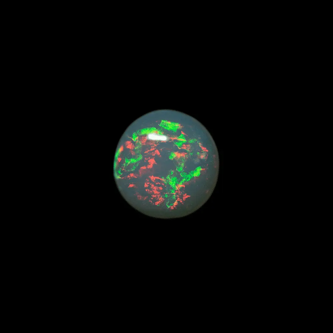 Rond de cristal d'opale Brésilienne le plus souvent rouge et vert (0,8 ct) – Image 3