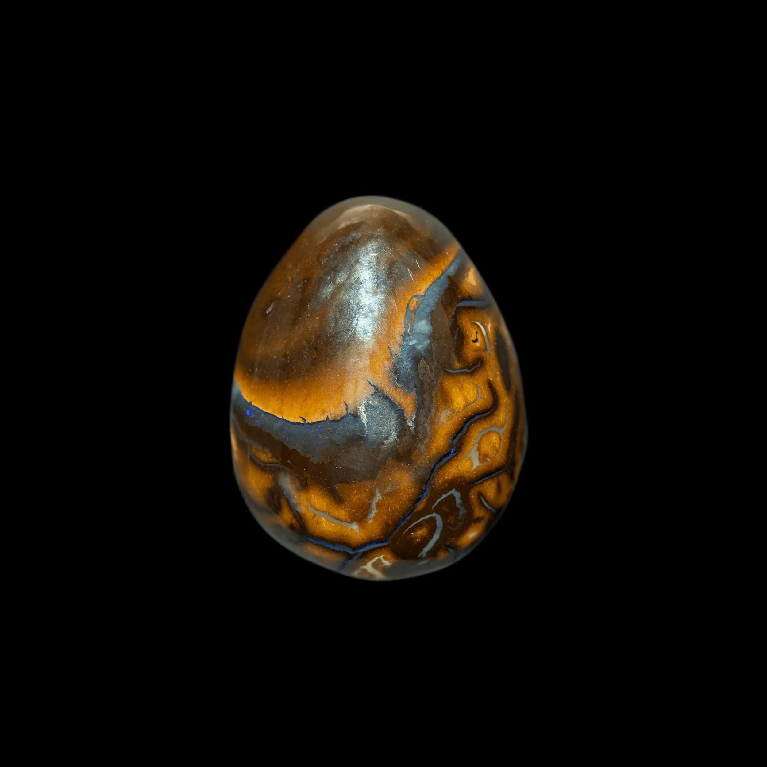 Natural Australian opal from the Koroit mines, decorative 12-carat drop with curved, contrasting lines