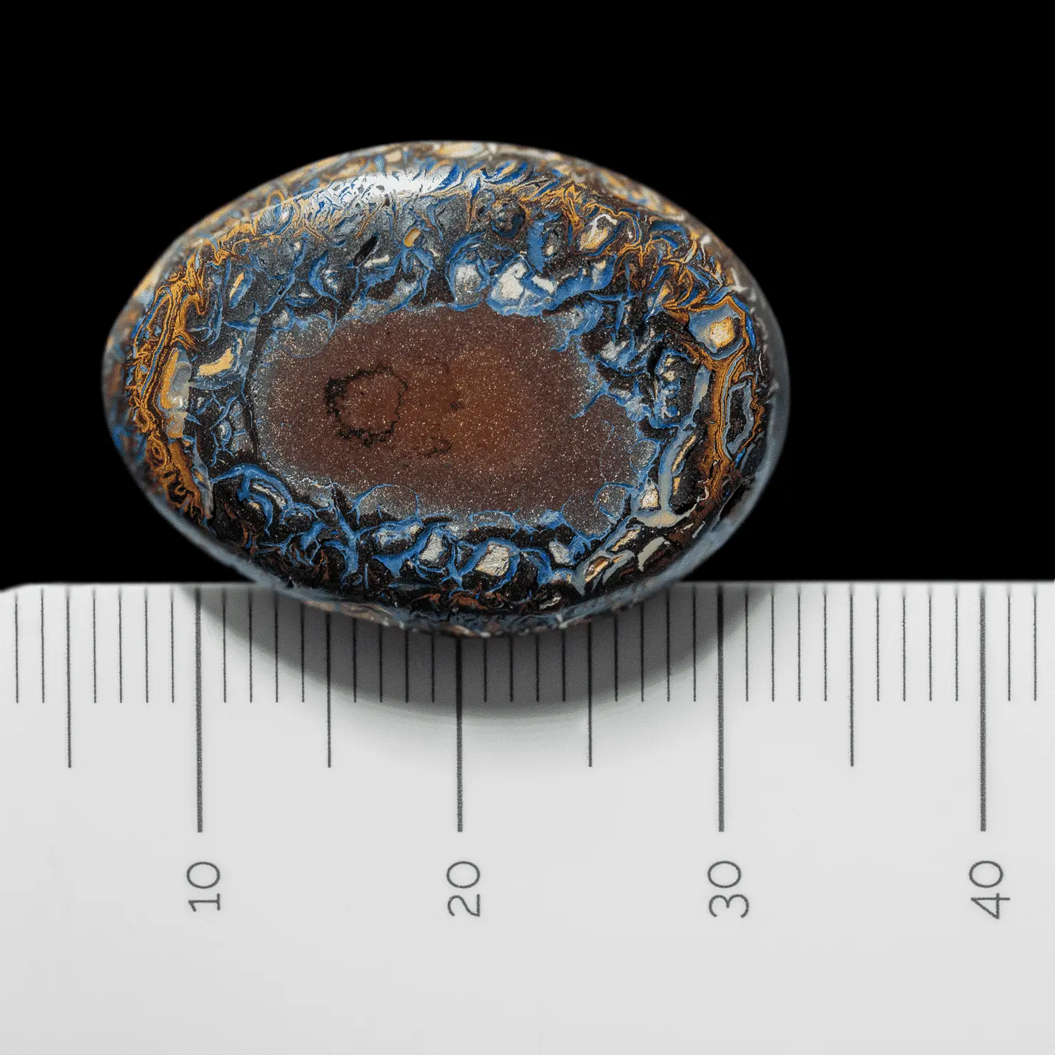 Elegant blue opal scalloped stone frame (26.5 cts) - Image 5