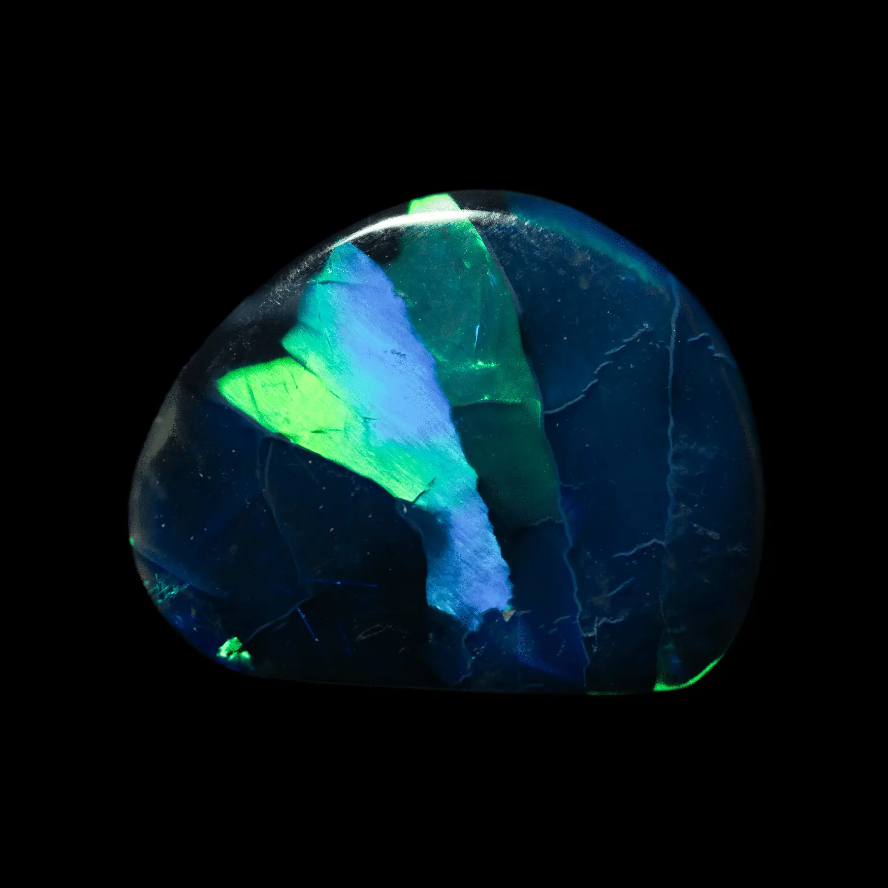 Incroyable opale noire électrique (6,4 cts) – Image 3