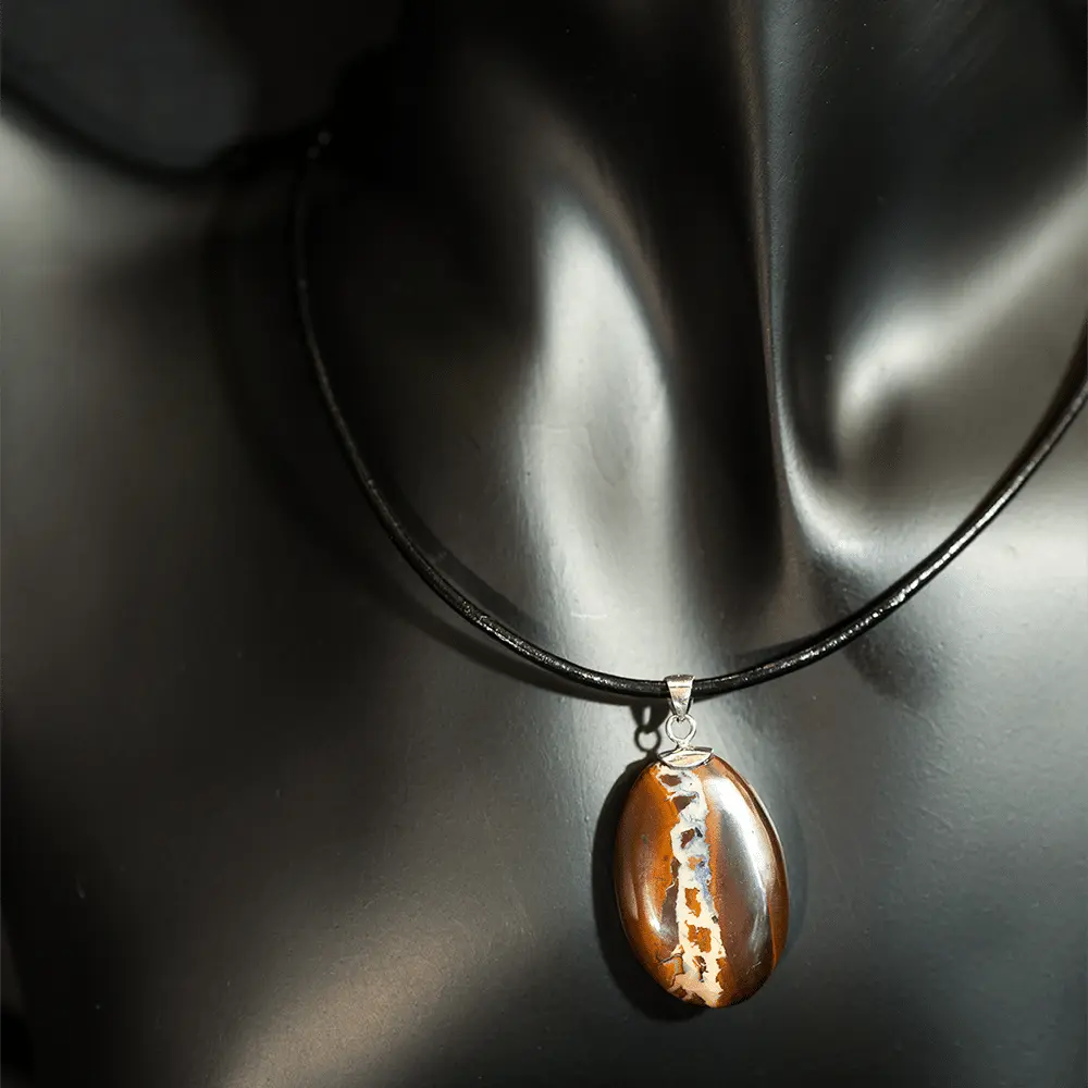 Koroit opal hanging chain - Image 2