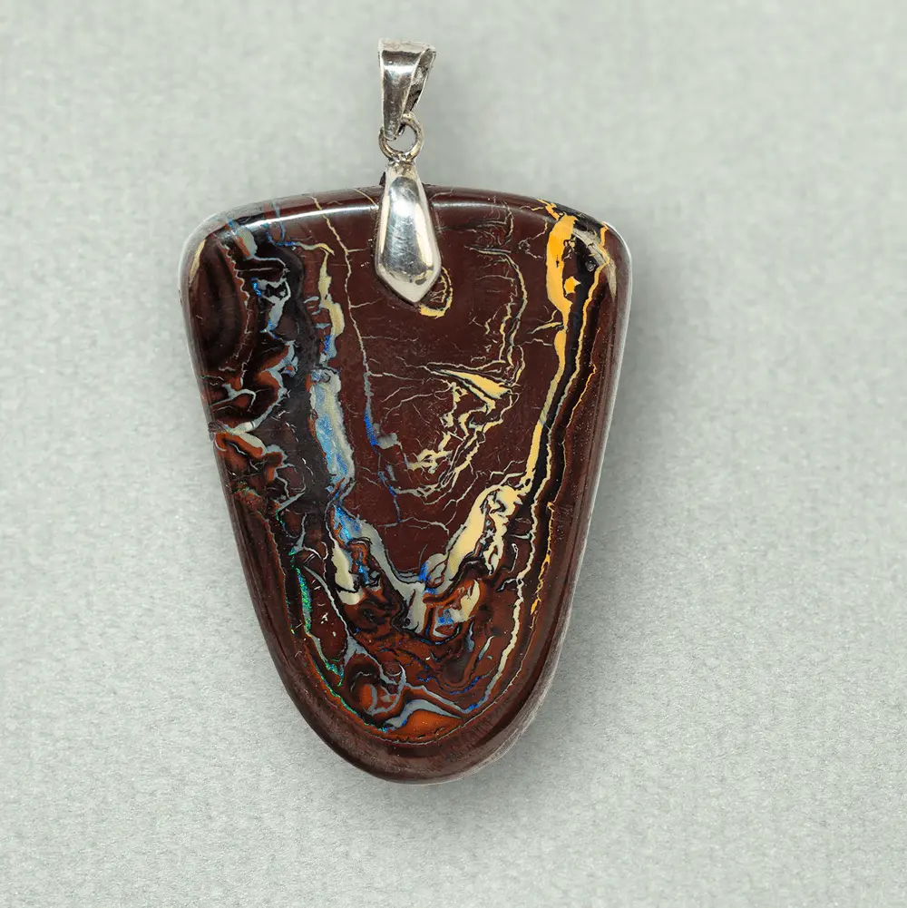 Koroit opal pendant with colored curves - Image 4