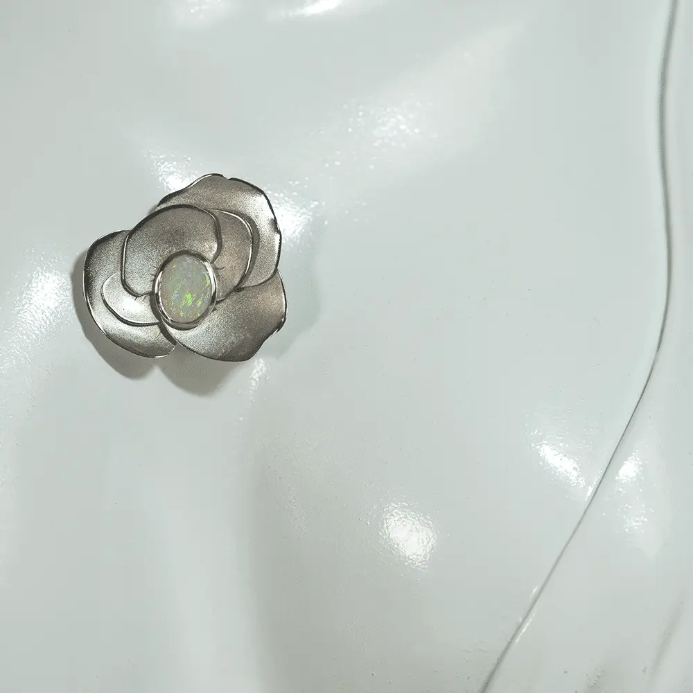 Fleur d'opale noble en corolle de soie d'hortensia – Image 3