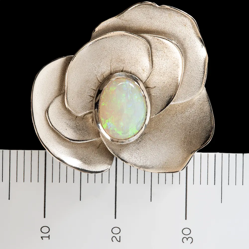 Fleur d'opale noble en corolle de soie d'hortensia – Image 6